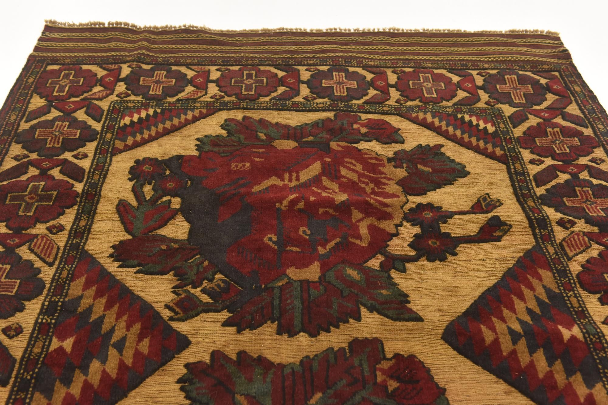 4' 3 x 6' 2 Hand Knotted Sumak Wool Rug