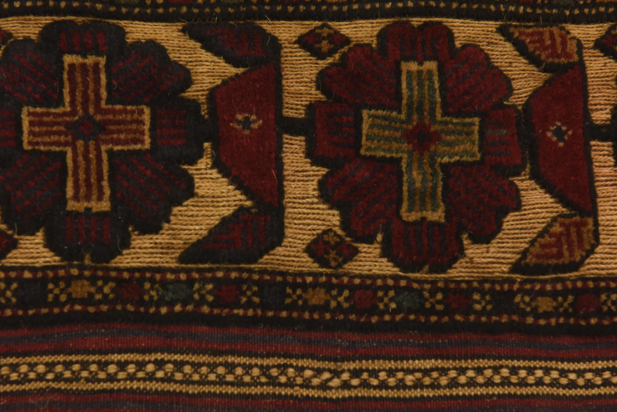 4' 3 x 6' 2 Hand Knotted Sumak Wool Rug