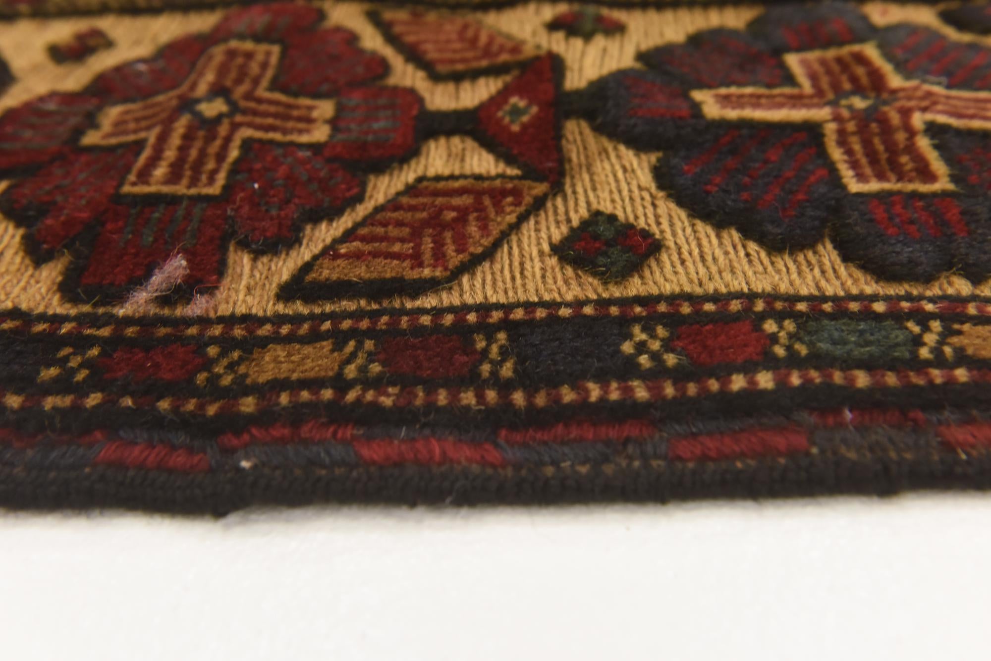 4' 3 x 6' 2 Hand Knotted Sumak Wool Rug