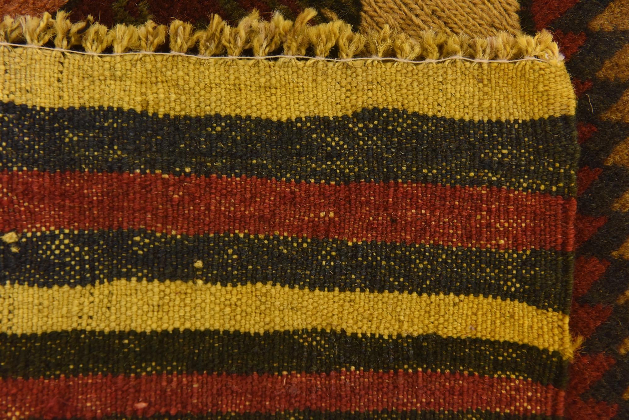 4' 2 x 5' 9 Hand Knotted Sumak Wool Rug