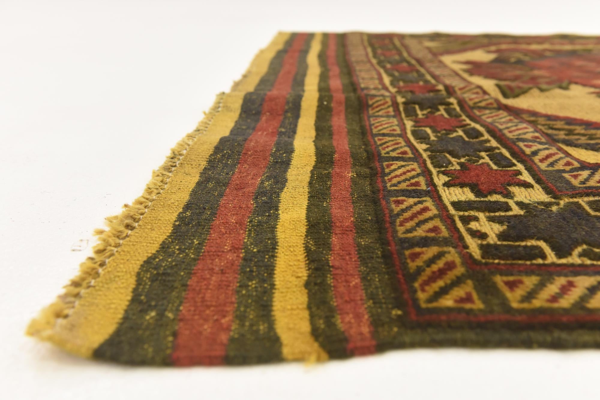 4' 2 x 5' 9 Hand Knotted Sumak Wool Rug