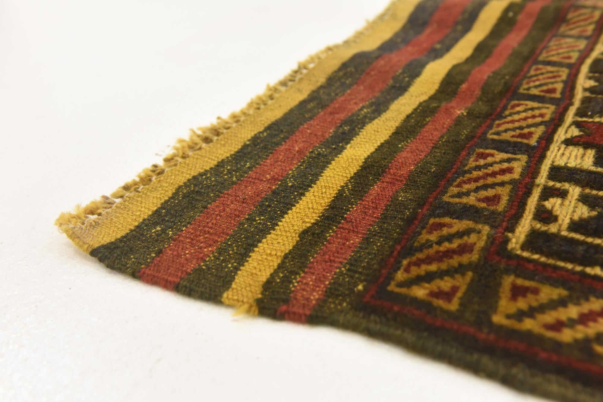 4' 2 x 5' 9 Hand Knotted Sumak Wool Rug