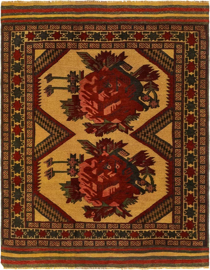 Detail image of 4' 2 x 5' 9 Hand Knotted Sumak Wool Rug