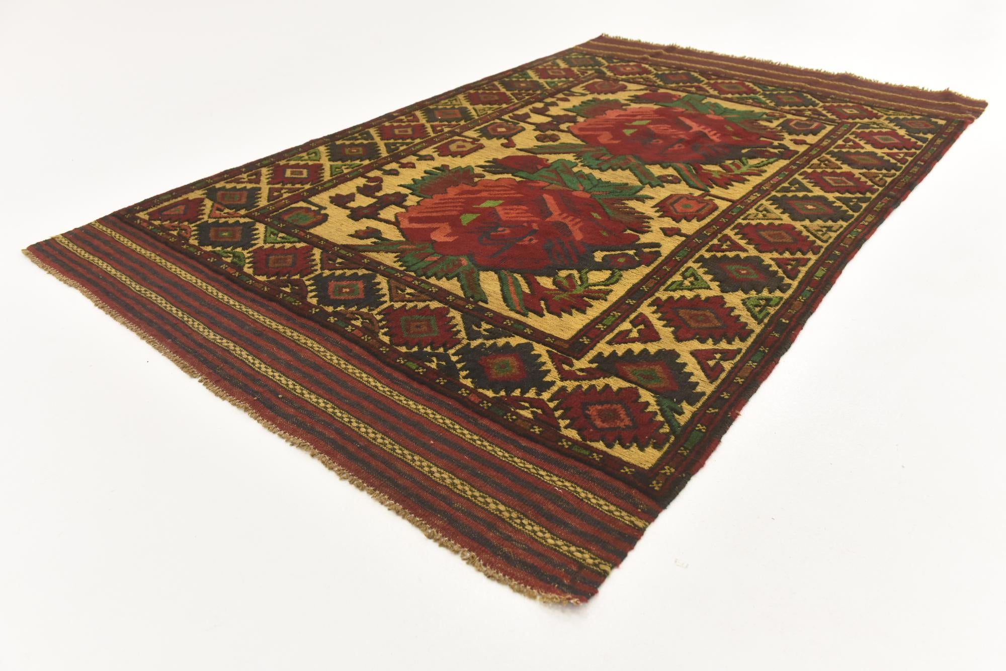 4' 1 x 6' 6 Hand Knotted Sumak Wool Rug