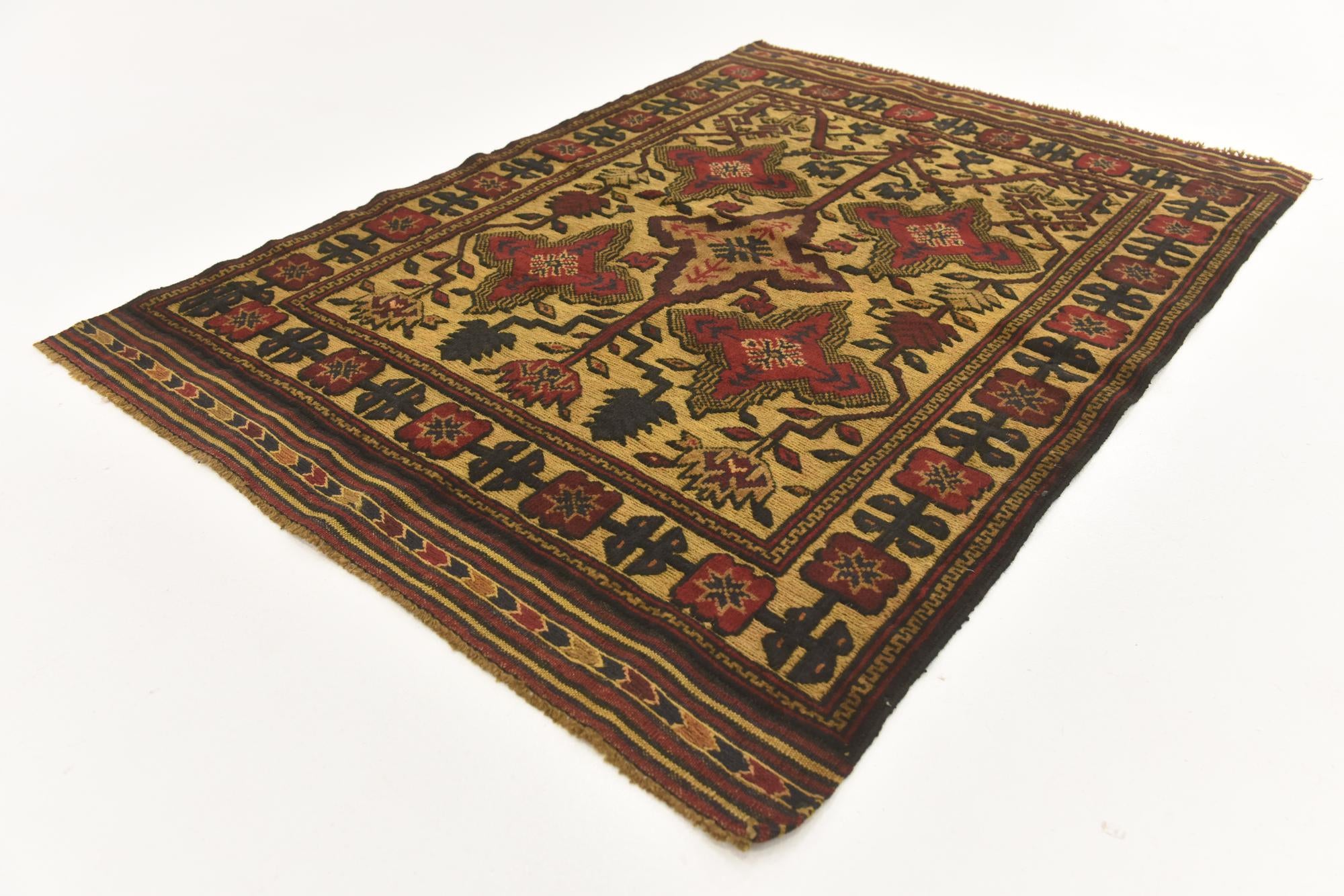 3' x 4' 5 Hand Knotted Sumak Wool Rug