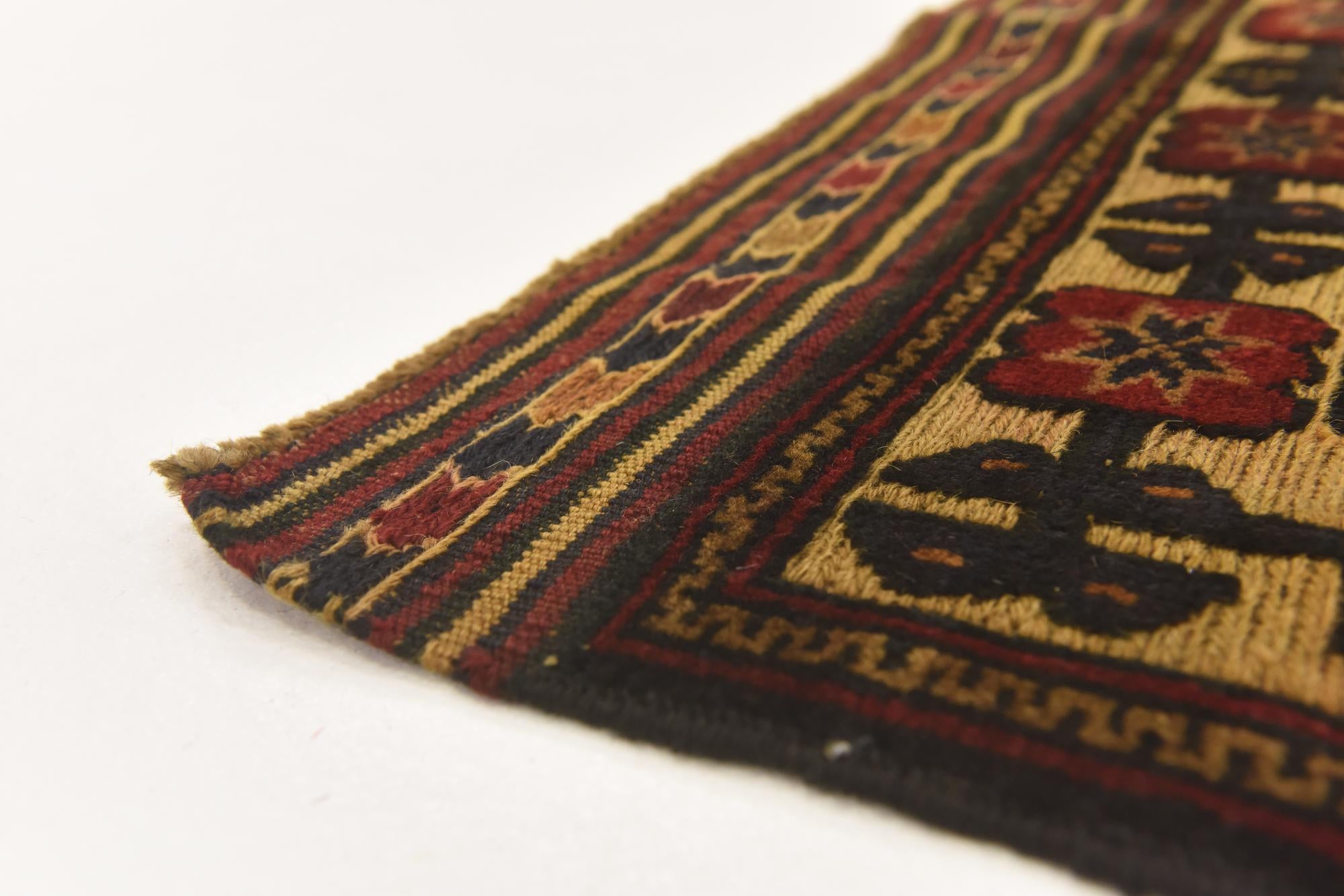 3' x 4' 5 Hand Knotted Sumak Wool Rug