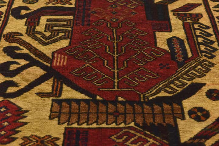 2' 10 x 4' 10 Hand Knotted Sumak Wool Rug