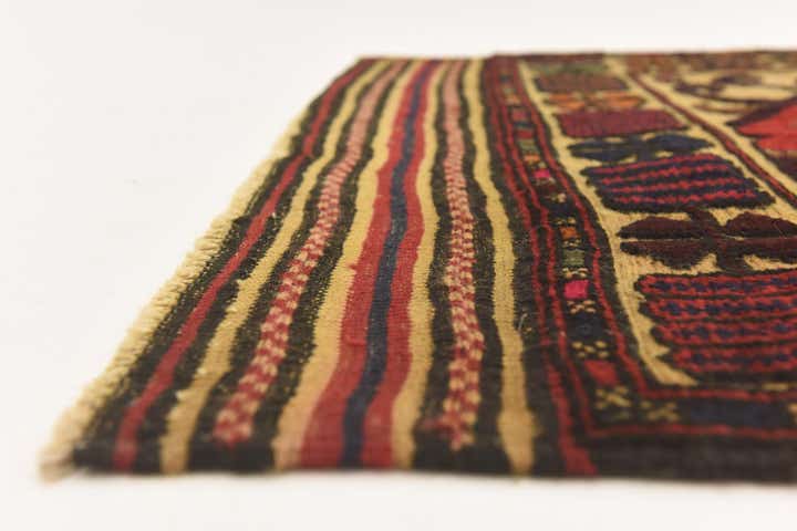 2' 10 x 4' 10 Hand Knotted Sumak Wool Rug
