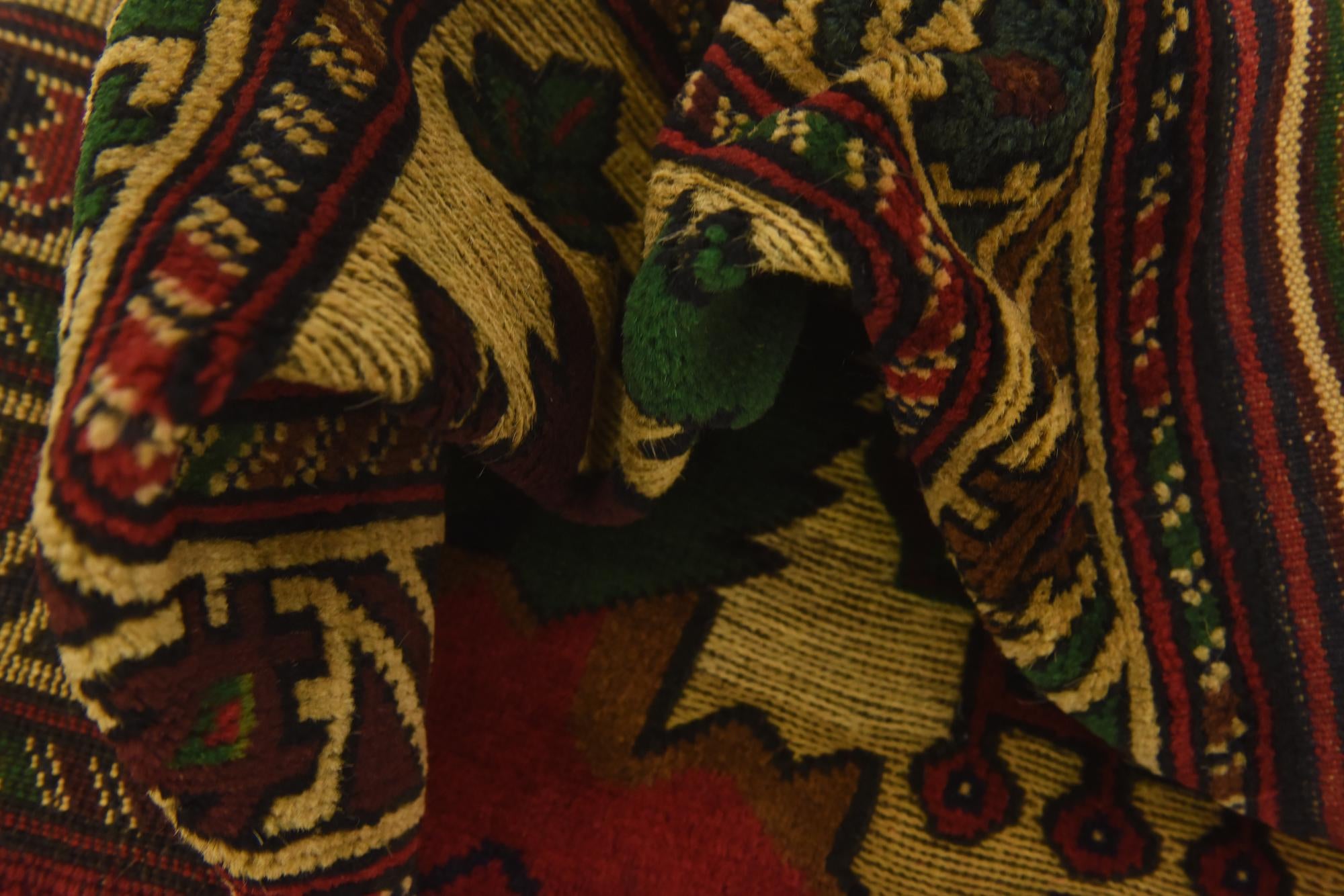 3' 1 x 5' 1 Hand Knotted Sumak Wool Rug