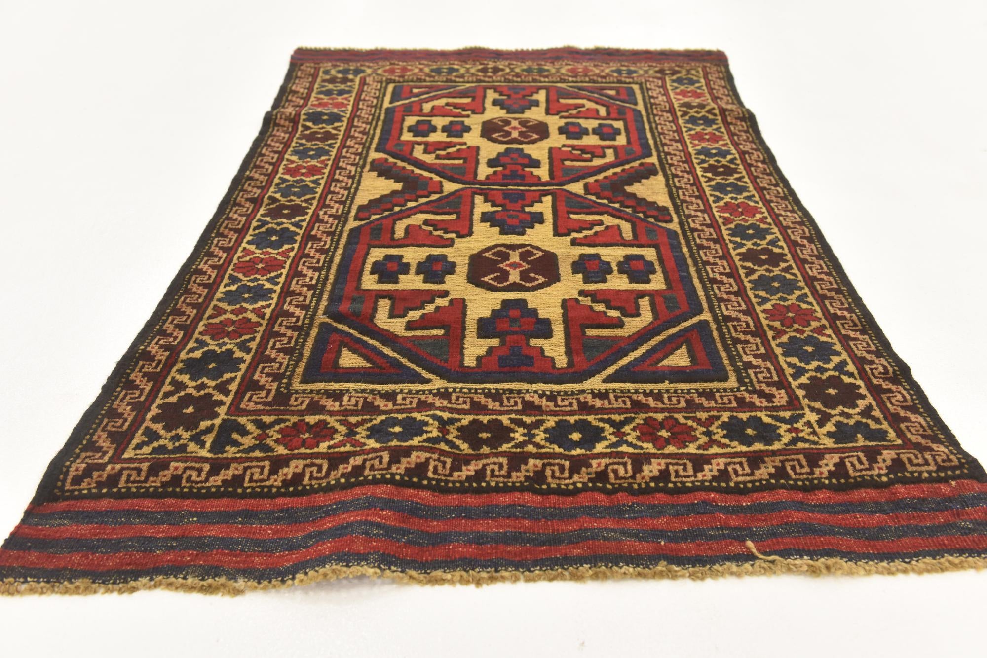 2' 10 x 4' 3 Hand Knotted Sumak Wool Rug