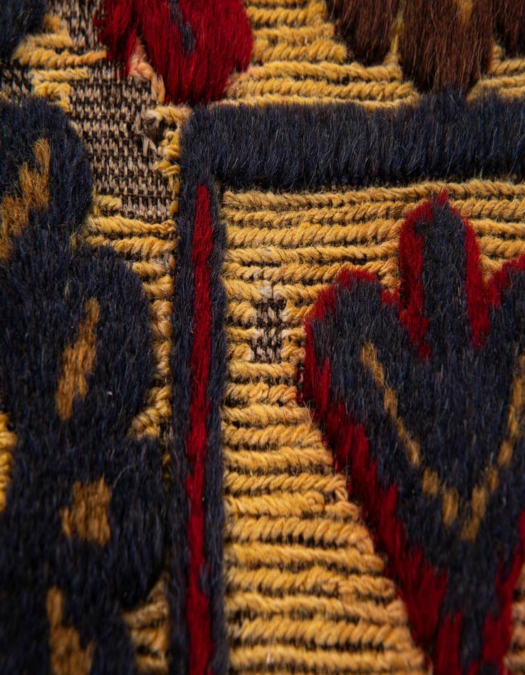Detail image of 2' 11 x 4' 10 Hand Knotted Sumak Wool Rug