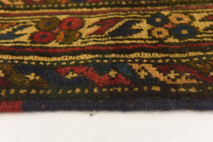 Detail image of 2' 10 x 4' 5 Hand Knotted Sumak Wool Rug
