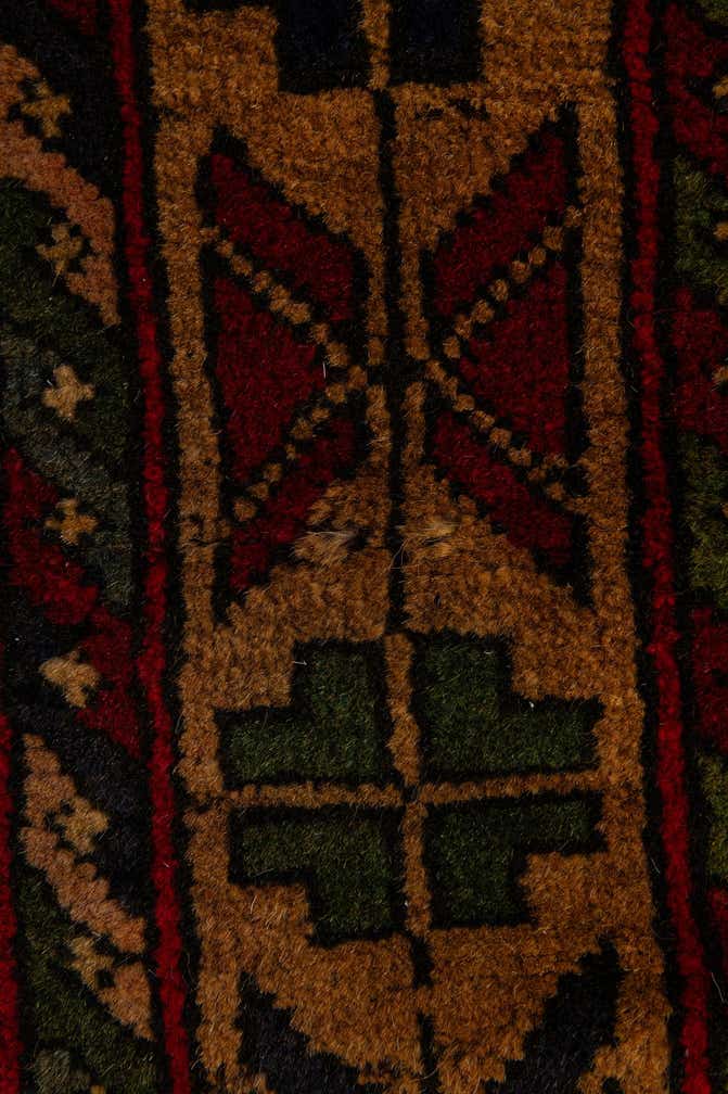 2' 10 x 4' 8 Hand Knotted Sumak Wool Rug