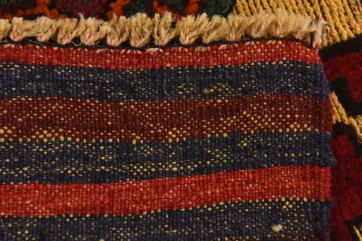 2' 10 x 4' 7 Hand Knotted Sumak Wool Rug