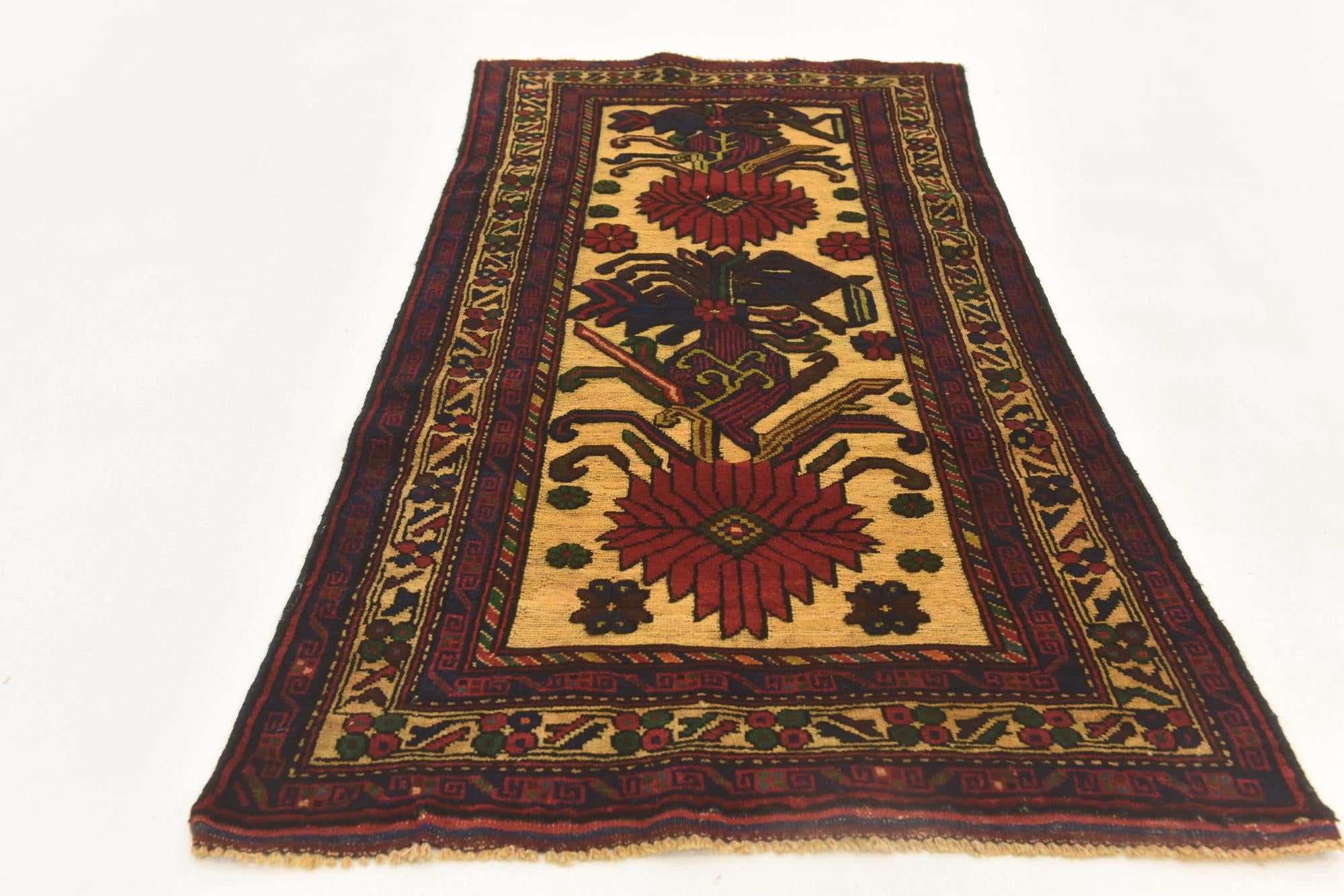 2' 8 x 4' 11 Hand Knotted Sumak Wool Rug
