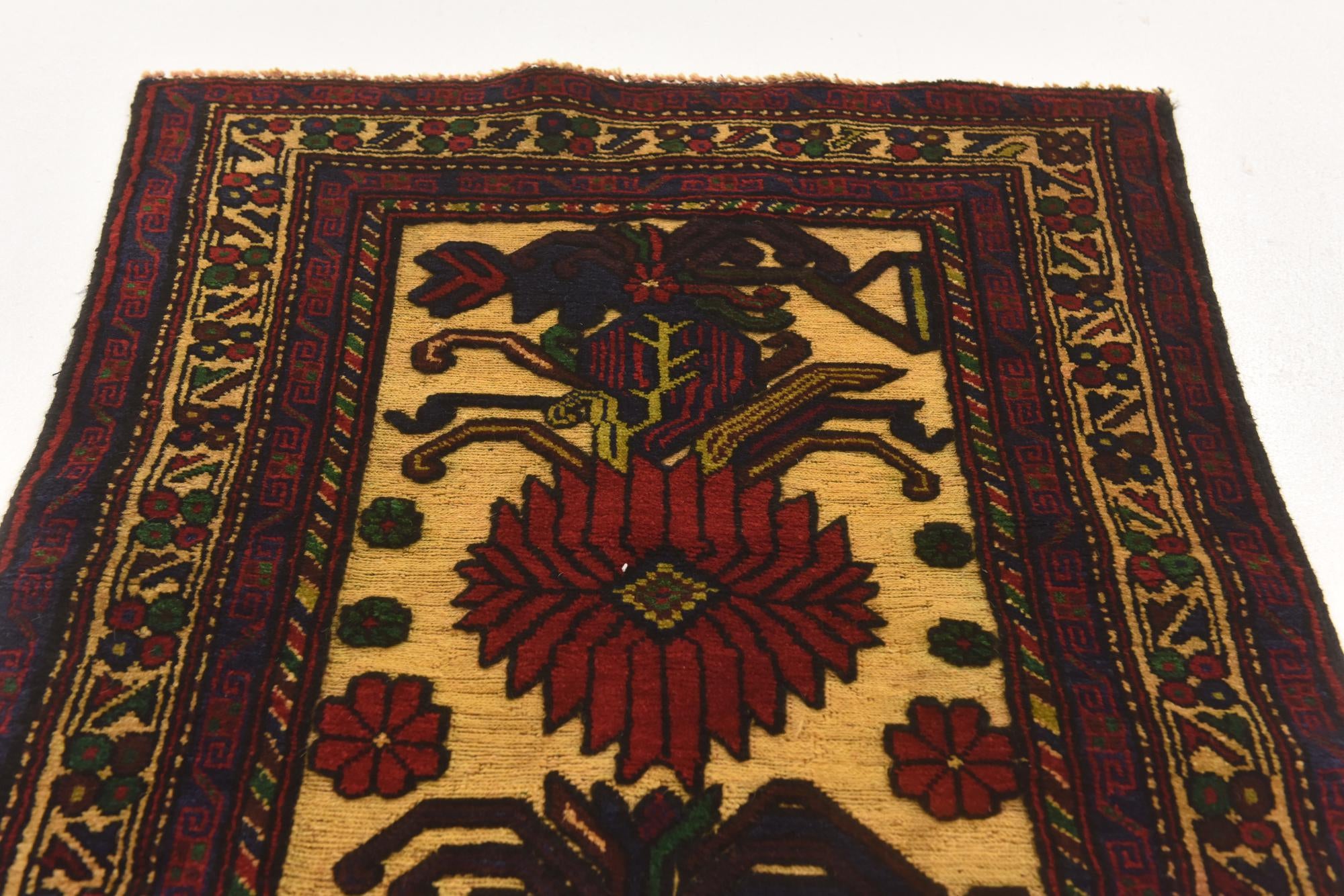 2' 8 x 4' 11 Hand Knotted Sumak Wool Rug