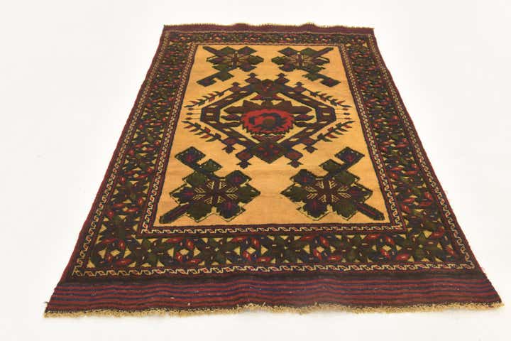 2' 10 x 4' 4 Hand Knotted Sumak Wool Rug