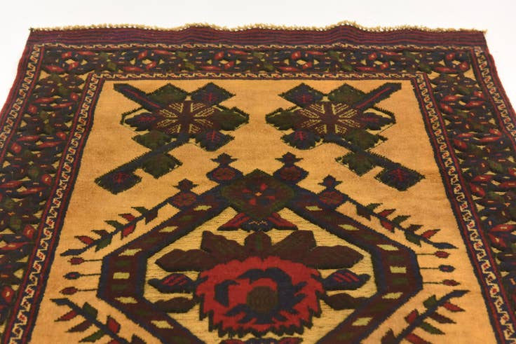 Detail image of 2' 10 x 4' 4 Hand Knotted Sumak Wool Rug