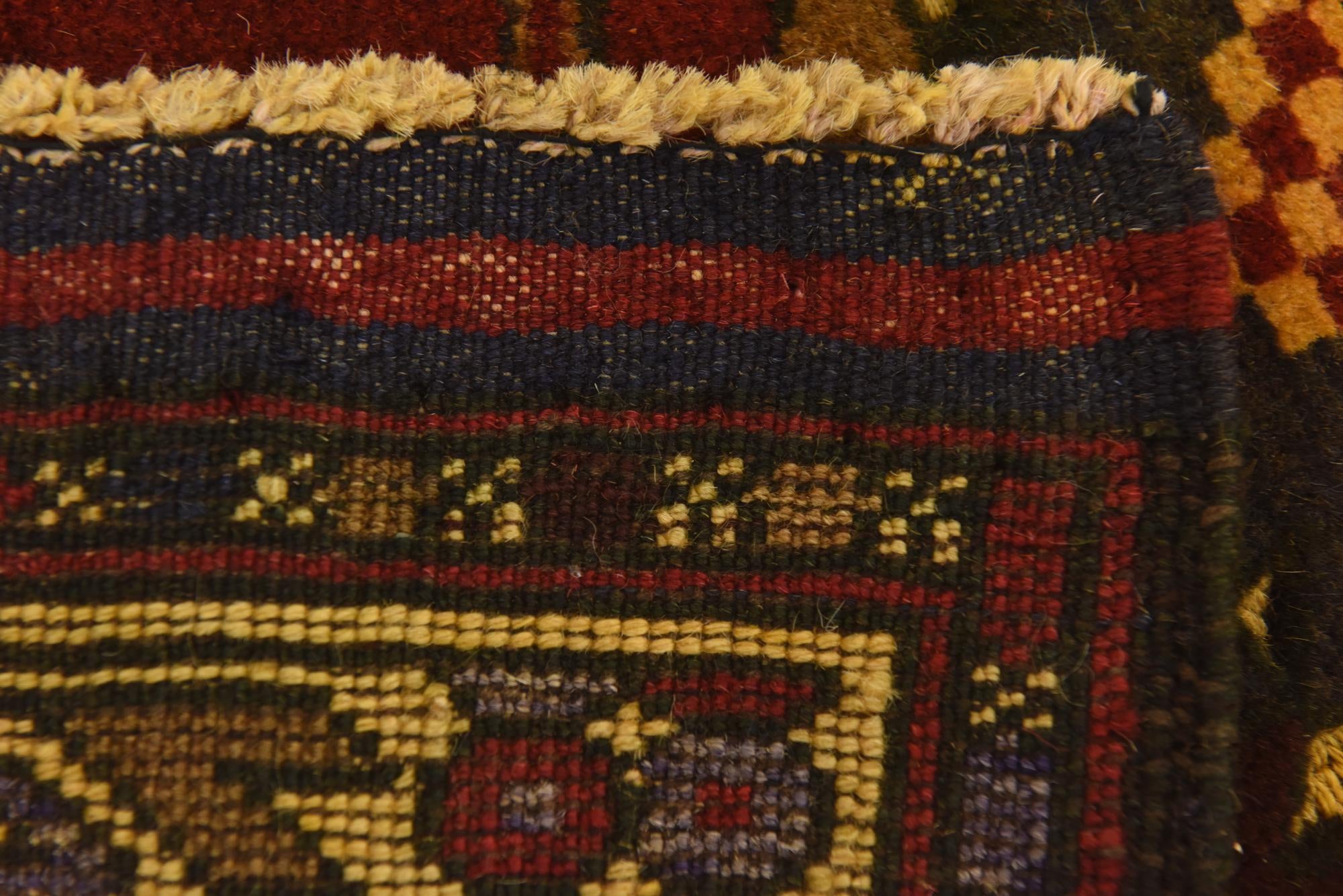 2' 8 x 4' 5 Hand Knotted Sumak Wool Rug