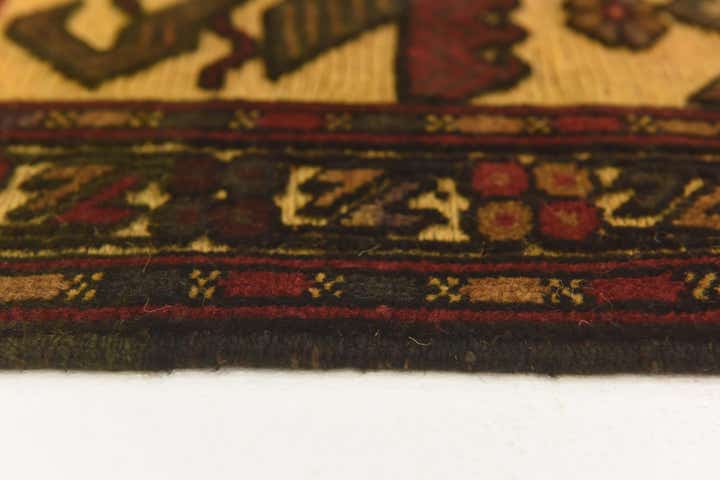 2' 8 x 4' 5 Hand Knotted Sumak Wool Rug