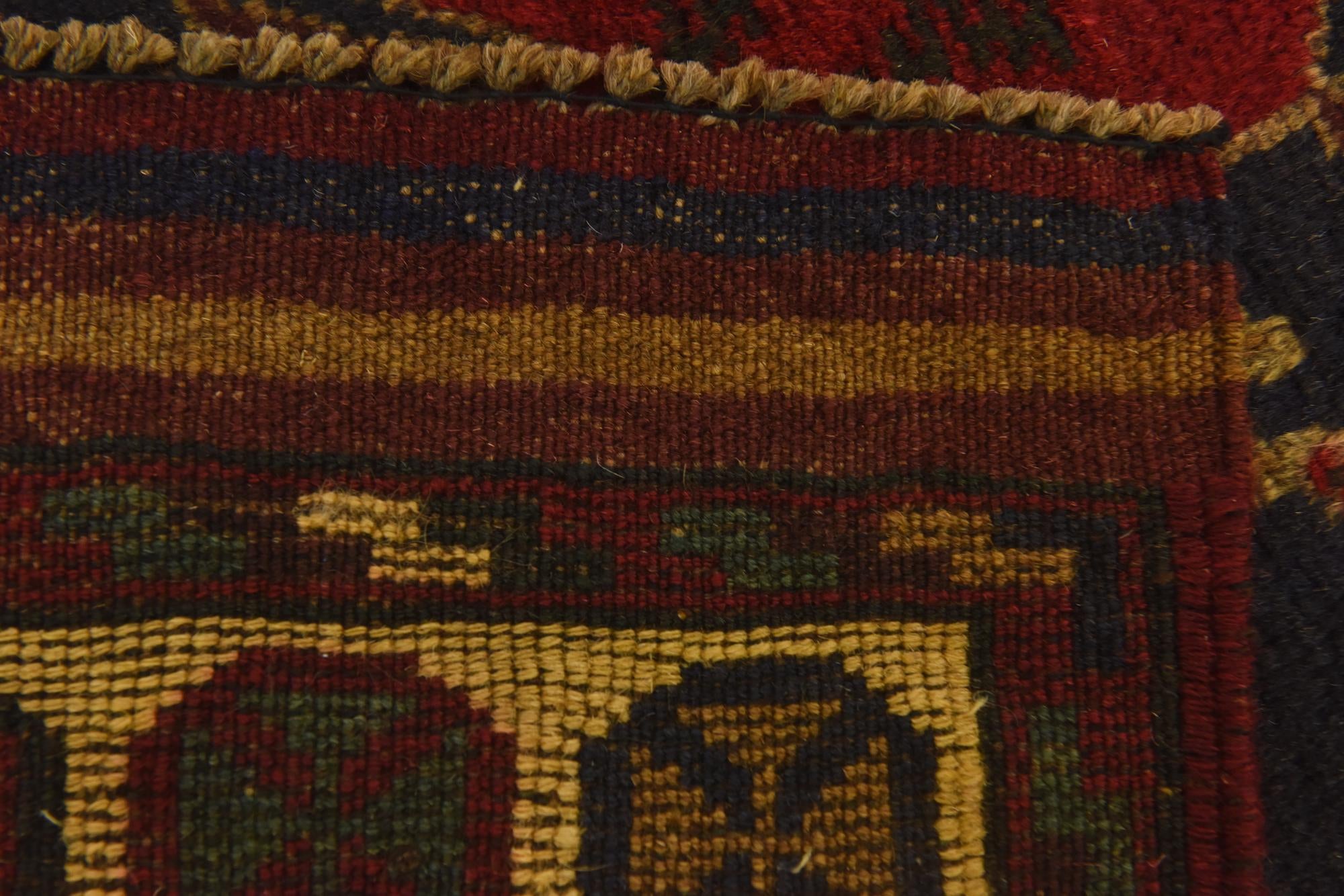 2' 9 x 4' 6 Hand Knotted Sumak Wool Rug