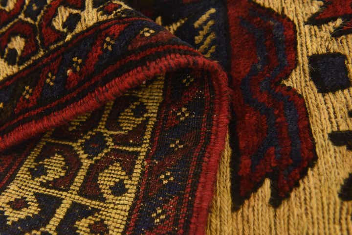 2' 9 x 4' 9 Hand Knotted Sumak Wool Rug