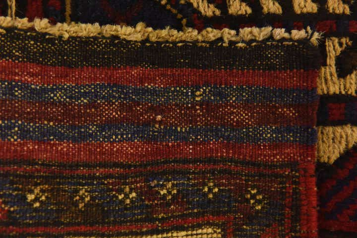 2' 9 x 4' 9 Hand Knotted Sumak Wool Rug