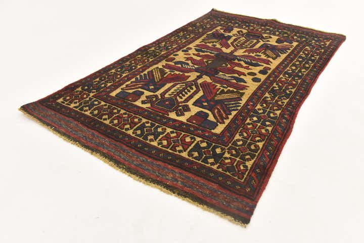 2' 9 x 4' 9 Hand Knotted Sumak Wool Rug