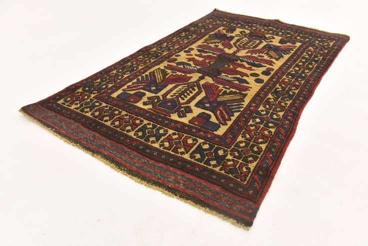 Detail image of 2' 9 x 4' 9 Hand Knotted Sumak Wool Rug