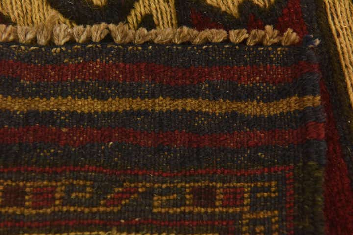 2' 10 x 4' 7 Hand Knotted Sumak Wool Rug