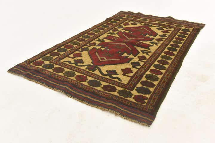2' 10 x 4' 7 Hand Knotted Sumak Wool Rug