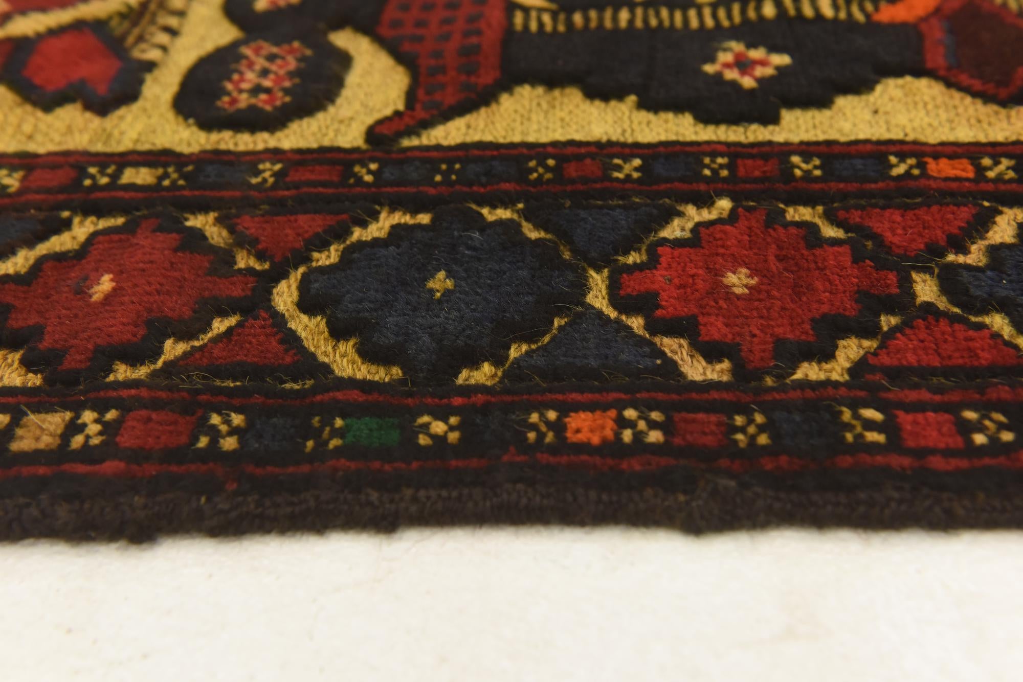 2' 8 x 4' 11 Hand Knotted Sumak Wool Rug