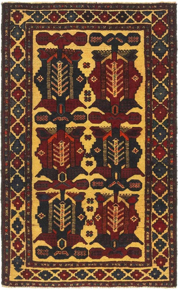 2' 8 x 4' 11 Hand Knotted Sumak Wool Rug