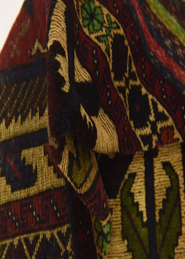 3' x 4' 10 Hand Knotted Sumak Wool Rug