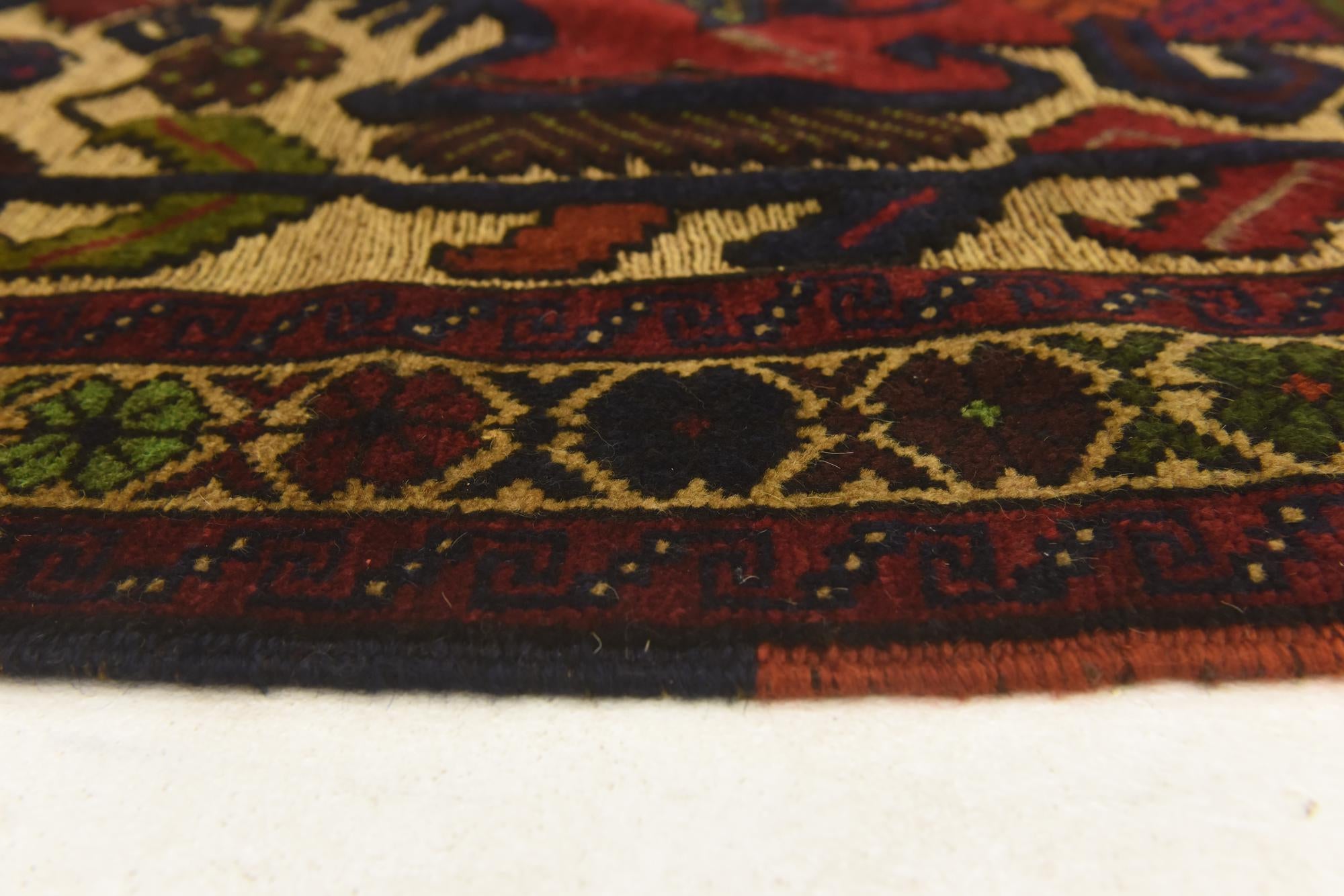 3' x 4' 10 Hand Knotted Sumak Wool Rug