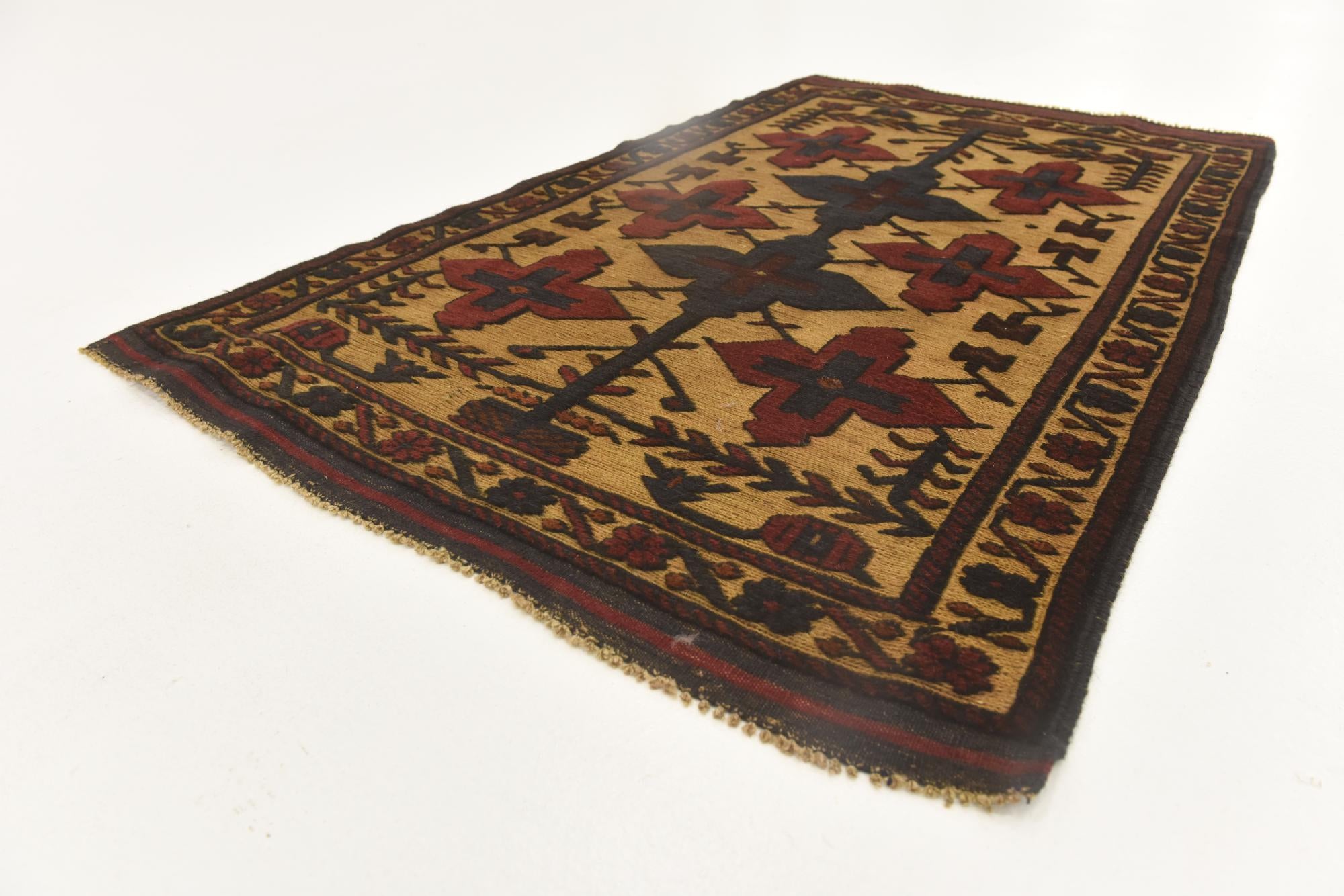 3' 1 x 5' Hand Knotted Sumak Wool Rug