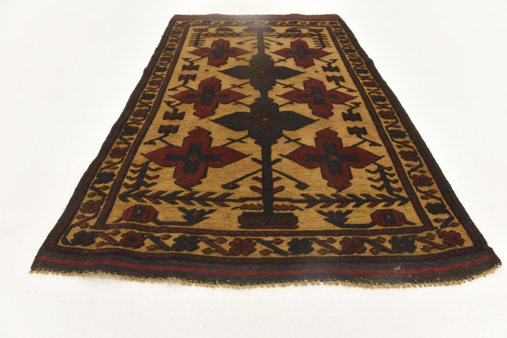 3' 1 x 5' Hand Knotted Sumak Wool Rug