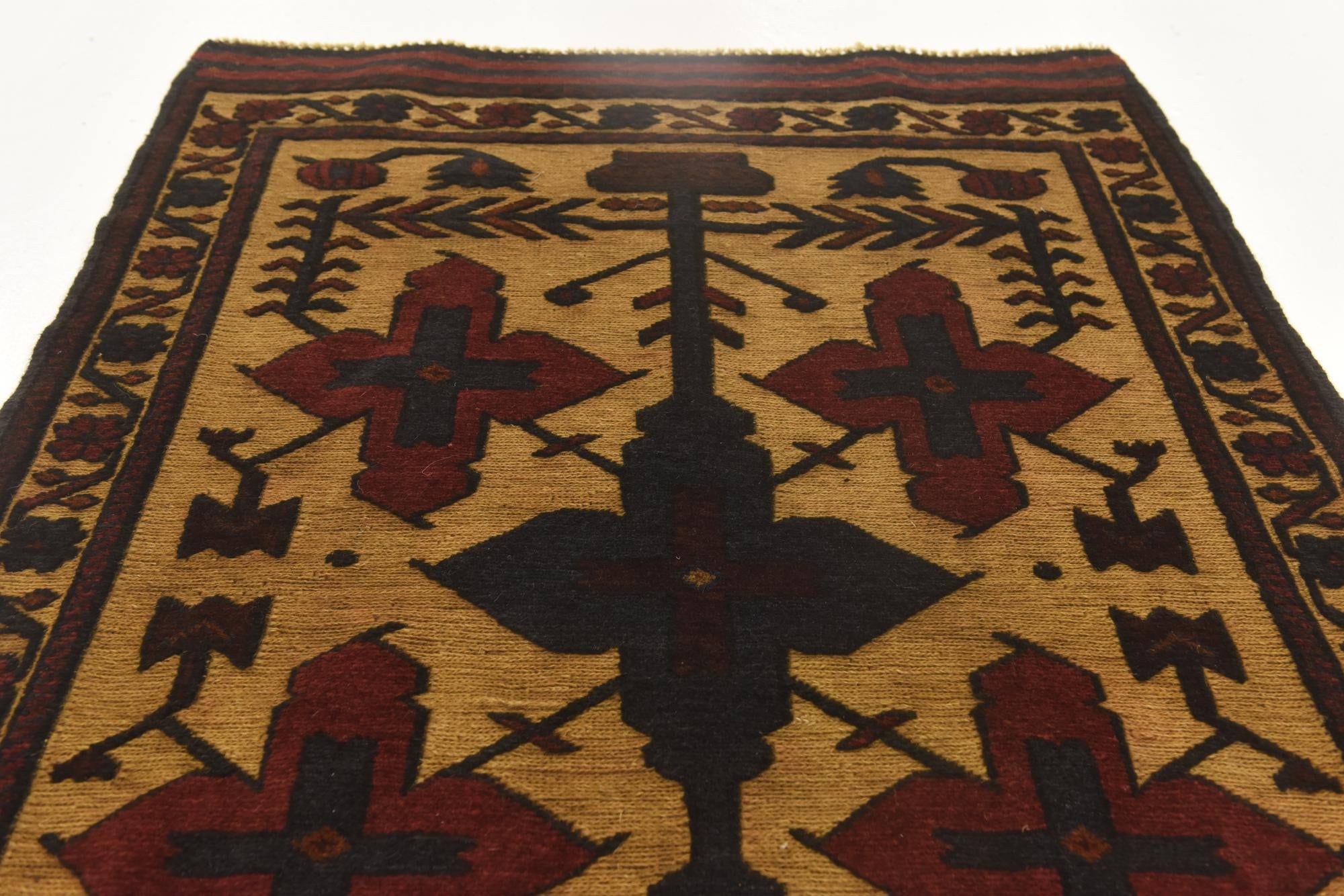 3' 1 x 5' Hand Knotted Sumak Wool Rug