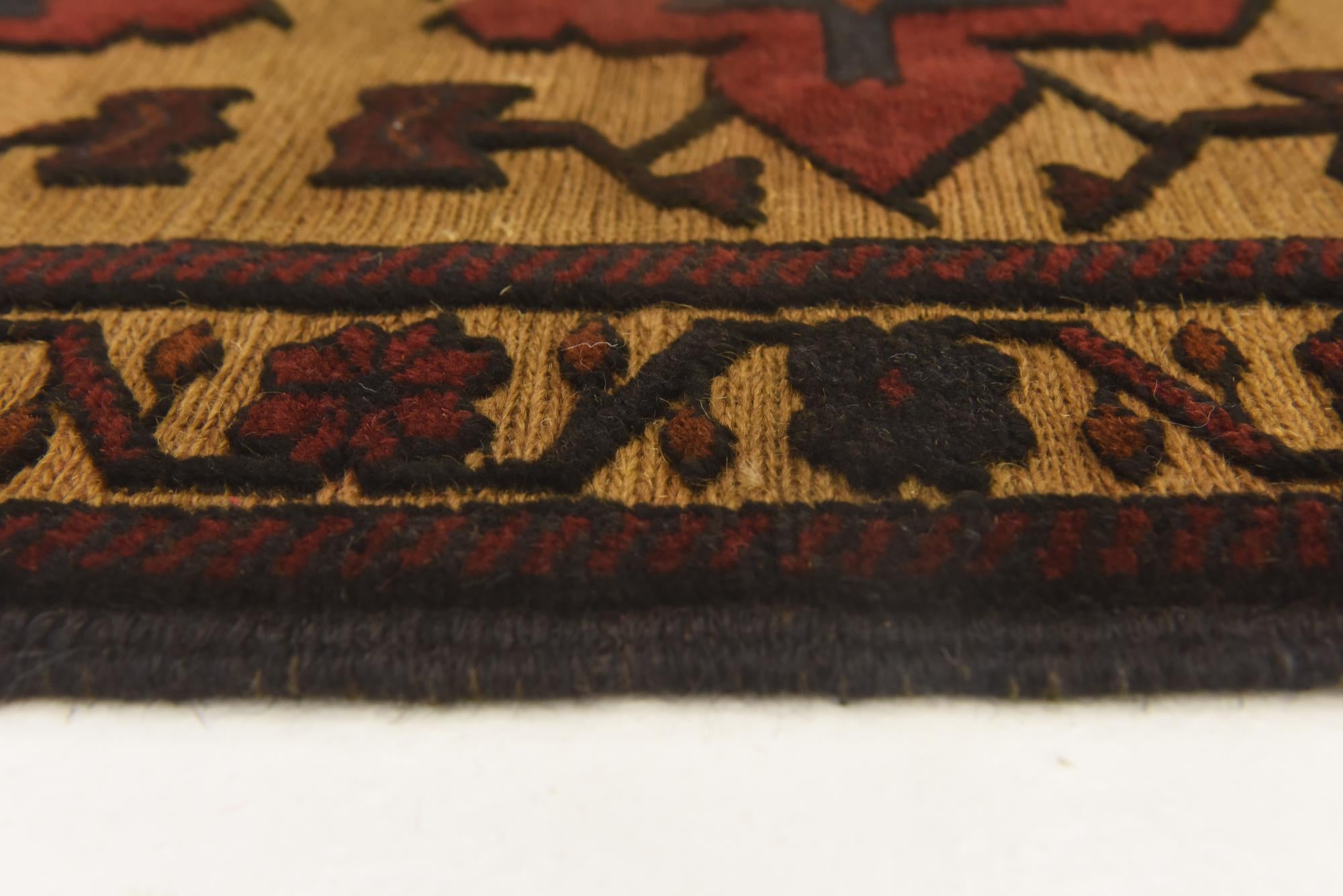 3' 1 x 5' Hand Knotted Sumak Wool Rug