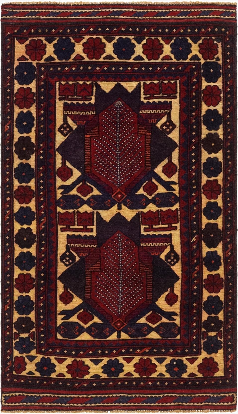 2' 8 x 4' 9  Hand Knotted Sumak Wool Rug