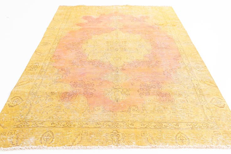 Detail image of 6' x 8' 8 Hand Knotted Ultra Vintage Persian Wool Rug