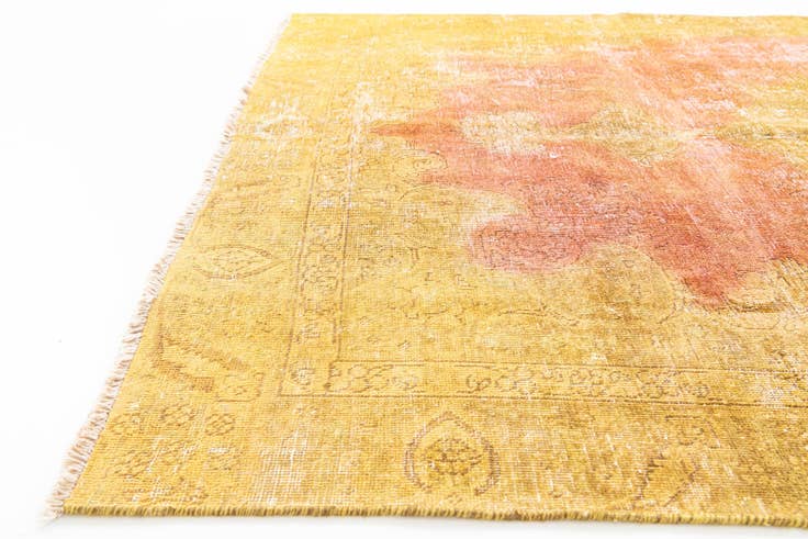 Detail image of 6' x 8' 8 Hand Knotted Ultra Vintage Persian Wool Rug