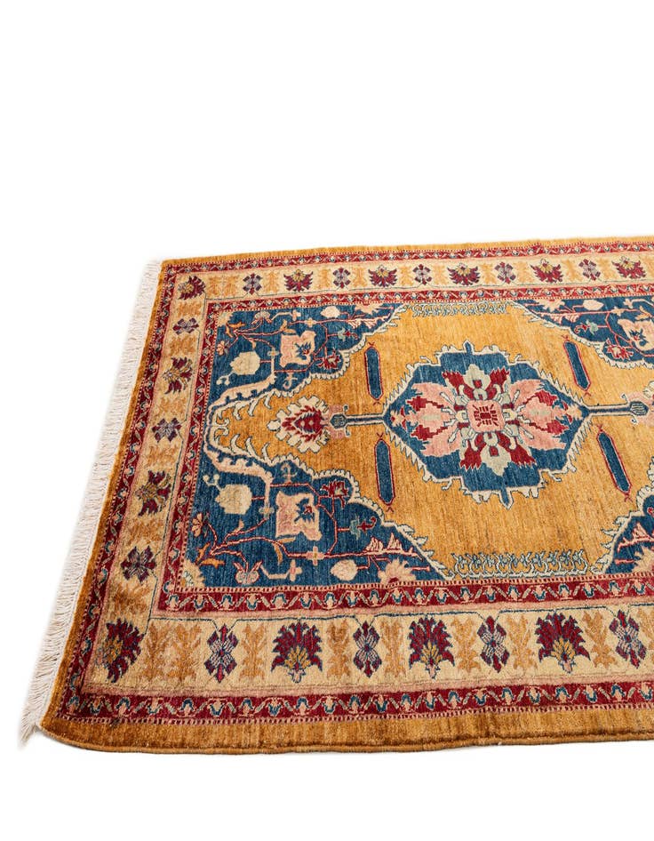 Detail image of 4' 11 x 6' 10  Hand Knotted Ziegler Wool Rug