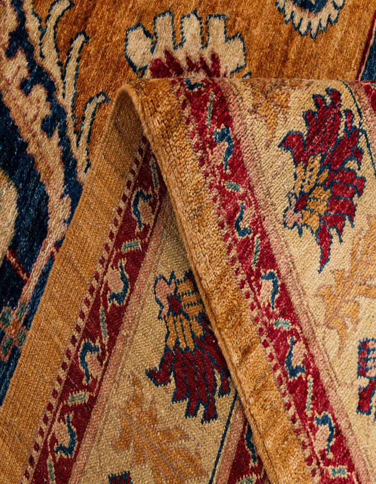 Detail image of 4' 11 x 6' 10  Hand Knotted Ziegler Wool Rug