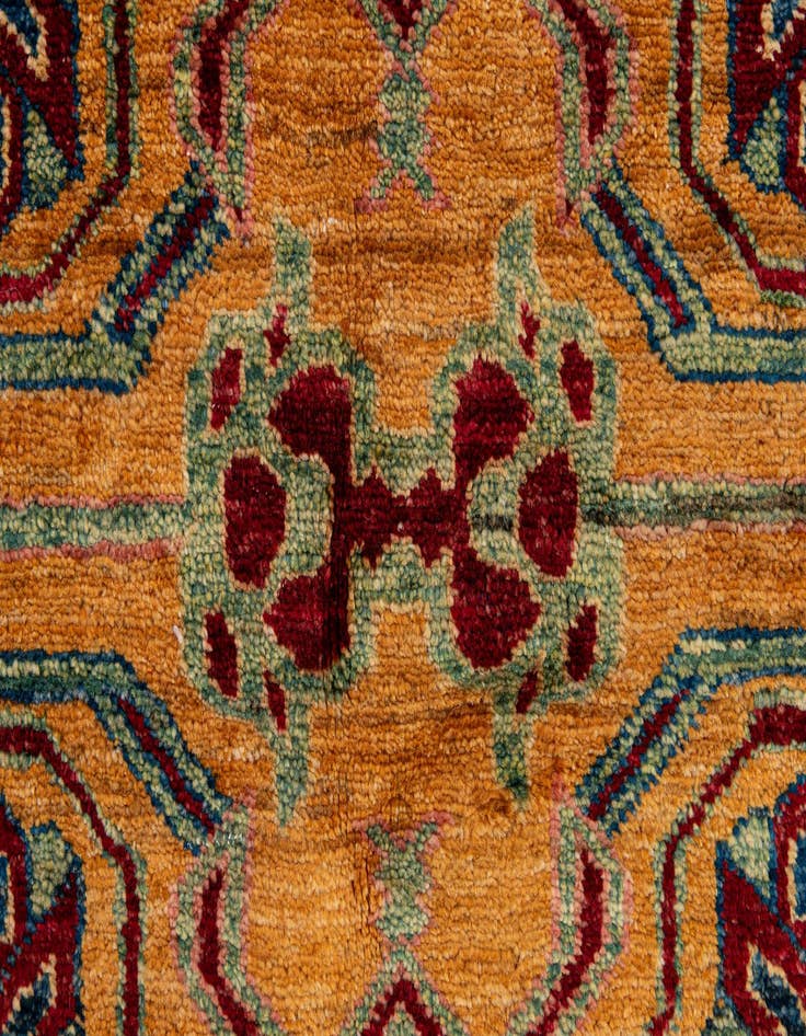 Detail image of 5' x 6' 11  Hand Knotted Ziegler Wool Rug