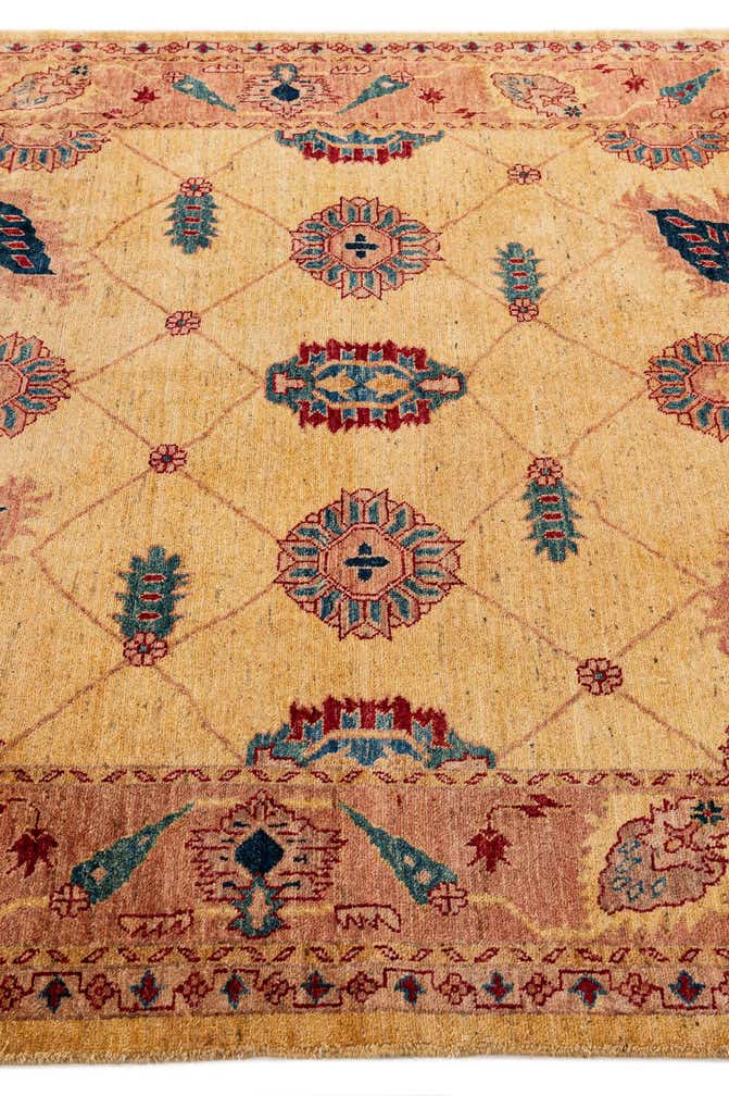 5' 7 x 7' 8 Hand Knotted Ziegler Wool Rug