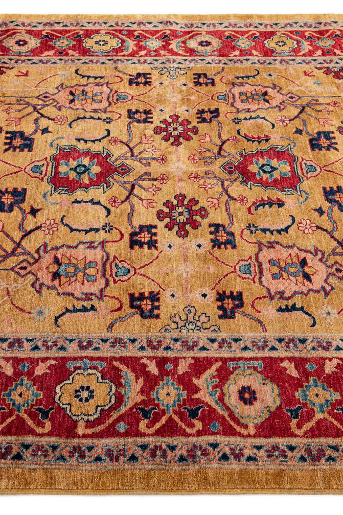 5' 5 x 8' 10 Hand Knotted Ziegler Wool Rug