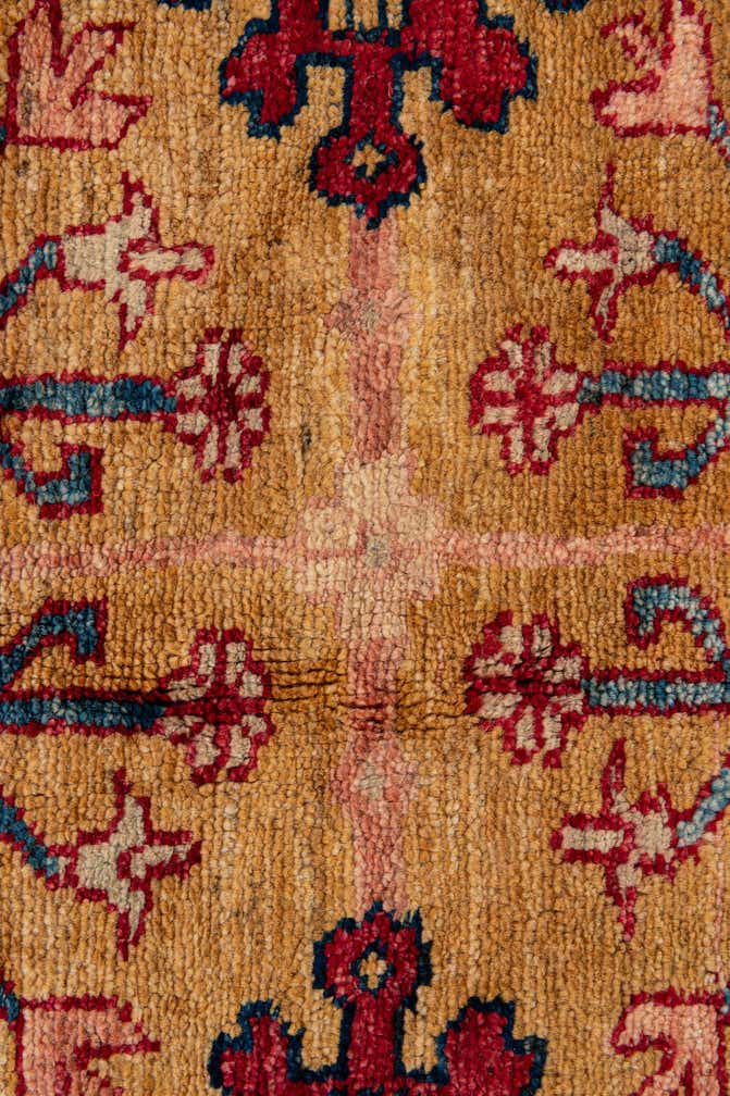 5' 5 x 8' 10 Hand Knotted Ziegler Wool Rug