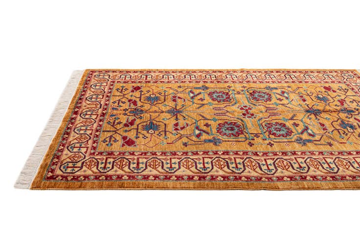 Detail image of 5' 2 x 6' 9 Hand Knotted Ziegler Wool Rug