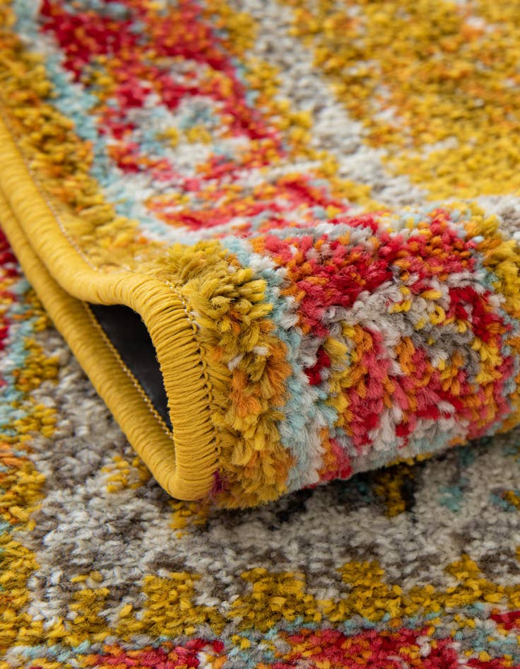 Detail image of 7' x 7' Carrington Round Rug